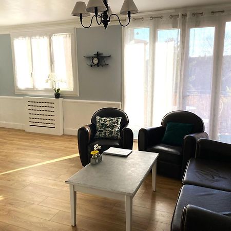Apartamento Echappee Belle A Montauban - Garage Exterior foto